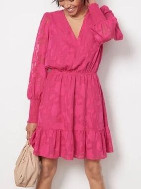 Evereve Pink V-Neck Tiered Mini Dress